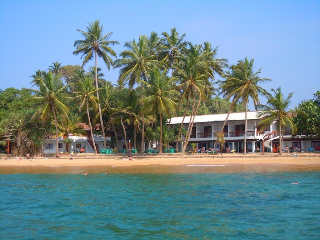 Ypsylon Tourist Resort Берувала Екстер'єр фото